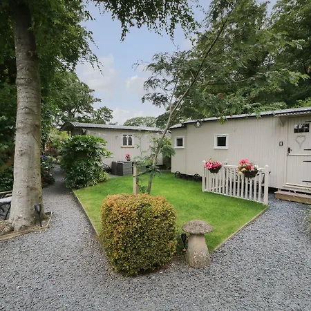 Woodmans Huts Кемпинг Haverthwaite