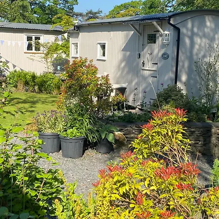 Woodmans Huts Camping