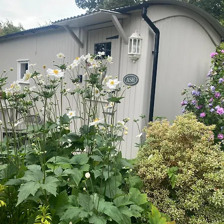 Woodmans Huts *