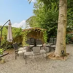 Campsite Woodmans Huts *