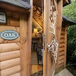 Woodmans Huts Campsite